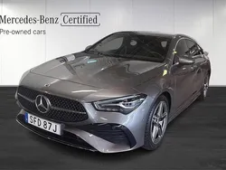 Mörkgrå Begagnad 2024 Mercedes CLA200 Shooting Brake AMG Kombi | 379 000 kr (Marknadspris)