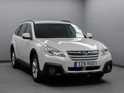 Vit Begagnad 2014 Subaru Outback SUV | 98 800 kr (Lite dyr)