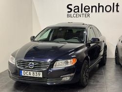 Mörkblå Begagnad 2014 Volvo S80 Summum Sedan | 119 900 kr (Marknadspris)