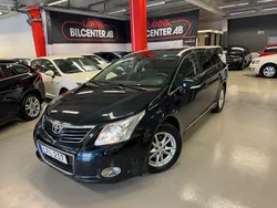 Mörkblå Begagnad 2010 Toyota Avensis Kombi | 69 900 kr (Marknadspris)