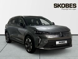Grå Begagnad 2024 Renault Scénic Techno Minibuss | 429 600 kr (Bra pris)