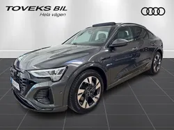 Grå Begagnad 2023 Audi Q8 Sportback e-tron S-Line SUV | 849 800 kr