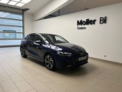 Navarrablå metallic Begagnad 2025 Audi A3 S-Line Sedan | 329 000 kr (Dyr)