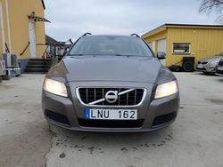 Grå Begagnad 2011 Volvo V70 Kinetic Kombi | 54 900 kr (Bra pris)