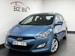 Ljusblå (blå) Begagnad 2012 Hyundai i30 Kombi | 49 900 kr (Marknadspris)