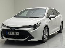Vit Begagnad 2021 Toyota Corolla Kombi | 227 000 kr (Marknadspris)