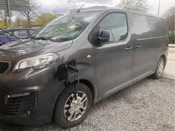 Grå Begagnad 2022 Peugeot e-Expert Van | 242 500 kr (Lite dyr)