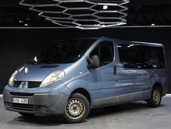 Blå Begagnad 2008 Renault Trafic Minibuss | 109 900 kr