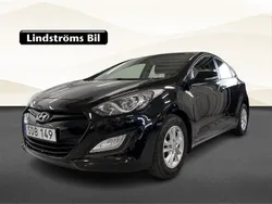 Svart Begagnad 2014 Hyundai i30 Premium Halvkombi | 139 900 kr (Lite dyr)