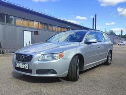 Grå Begagnad 2012 Volvo V70 Momentum Kombi | 65 500 kr (Lite dyr)