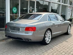 Grå Begagnad 2015 Bentley Flying Spur Mulliner Sedan | 899 000 kr