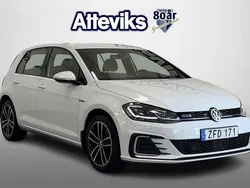 Vit Begagnad 2018 VW Golf VII GTE Halvkombi | 168 900 kr (Bra pris)