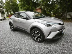 Grå Begagnad 2017 Toyota C-HR Multidrive S SUV | 163 000 kr (Marknadspris)