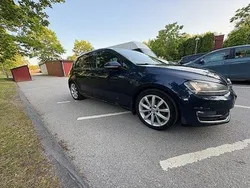 Blå Begagnad 2013 VW Golf VII Halvkombi | 105 000 kr (Marknadspris)