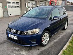Blå Begagnad 2018 VW Golf VII S Halvkombi | 159 900 kr (Marknadspris)