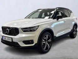 Vit Begagnad 2021 Volvo XC40 R-Design SUV | 369 000 kr (Dyr)