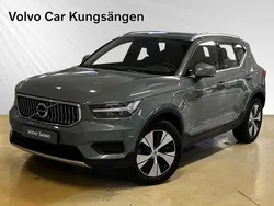 Grå Begagnad 2021 Volvo XC40 Inscription SUV | 339 900 kr (Marknadspris)