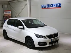 Vit Begagnad 2018 Peugeot 308 Active Halvkombi | 129 000 kr (Bra pris)