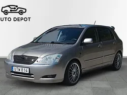 Grå Begagnad 2004 Toyota Corolla Sport Halvkombi | 59 900 kr (Dyr)