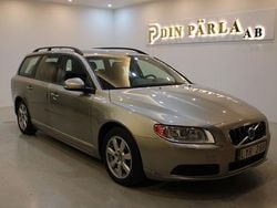 Ljusbrun (brun) Begagnad 2012 Volvo V70 Drive Kinetic Kombi | 84 900 kr (Marknadspris)