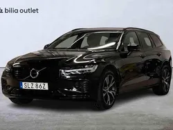 Svart Begagnad 2021 Volvo V60 Kombi | 329 900 kr (Bra pris)