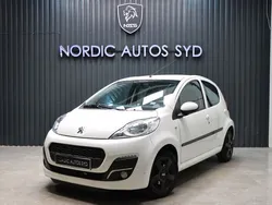 Vit Begagnad 2013 Peugeot 107 Halvkombi | 49 900 kr (Marknadspris)