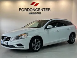 Vit Begagnad 2011 Volvo V60 R-Design Kombi | 105 900 kr (Lite dyr)
