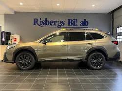 Grön Ny 2024 Subaru Outback SUV | 476 800 kr