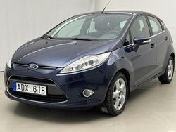 Blå Begagnad 2012 Ford Fiesta Titanium | 42 000 kr