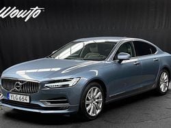Ljusblå Begagnad 2017 Volvo S90 Inscription Sedan | 239 800 kr (Superpris)