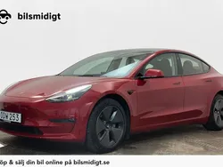 Röd Begagnad 2022 Tesla Model 3 Long Range Sedan | 329 800 kr (Marknadspris)