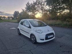 Vit Begagnad 2009 Citroën C1 Halvkombi | 21 000 kr (Marknadspris)