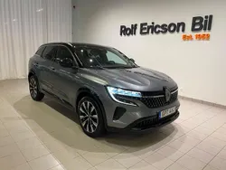 Grå Begagnad 2024 Renault Austral Techno SUV | 269 500 kr (Marknadspris)