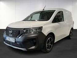 Vit Begagnad 2023 Nissan Townstar Minibuss | 179 000 kr (Marknadspris)