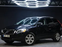 Svart Begagnad 2011 Volvo XC60 Summum SUV | 109 900 kr (Marknadspris)
