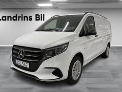 Vit (arktisk vit) Begagnad 2025 Mercedes Vito Minibuss | 599 875 kr (Marknadspris)