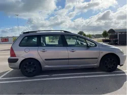 Grå Begagnad 2005 Peugeot 307 Kombi | 18 000 kr (Marknadspris)