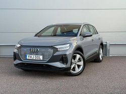 Grå Begagnad 2022 Audi Q4 e-tron Proline SUV | 279 800 kr (Marknadspris)