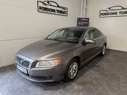 Grå Begagnad 2007 Volvo S80 Momentum Sedan | 49 900 kr (Marknadspris)