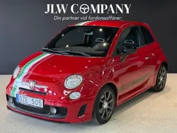 Röd Begagnad 2013 Abarth 500 Halvkombi | 124 900 kr