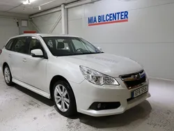 Vit Begagnad 2014 Subaru Legacy Kombi | 99 000 kr (Marknadspris)
