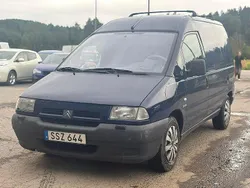 Mörkblå Begagnad 2001 Citroën Jumpy Minibuss | 24 900 kr