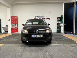 Svart Begagnad 2012 VW Polo Halvkombi | 54 900 kr (Marknadspris)