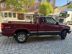 Röd Begagnad 2002 Chevrolet S10 Sedan | 65 000 kr