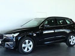 Svart Begagnad 2021 Volvo XC60 Momentum SUV | 349 900 kr (Bra pris)