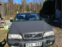 Begagnad 2000 Volvo V70 Kombi | 24 900 kr