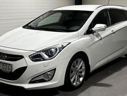 Vit Begagnad 2012 Hyundai i40 Kombi | 84 900 kr (Marknadspris)