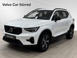 Vit Begagnad 2024 Volvo XC40 Plus SUV | 399 900 kr (Marknadspris)