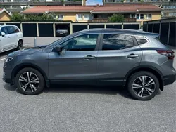 Grå Begagnad 2019 Nissan Qashqai SUV | 180 000 kr (Bra pris)