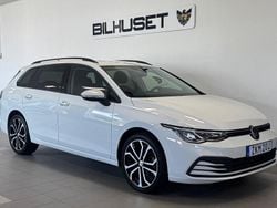 Vit Begagnad 2021 VW Golf VIII Kombi | 239 900 kr (Bra pris)